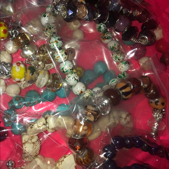 πMystery Bracelet Box 6/$10π - Picture 7 of 8